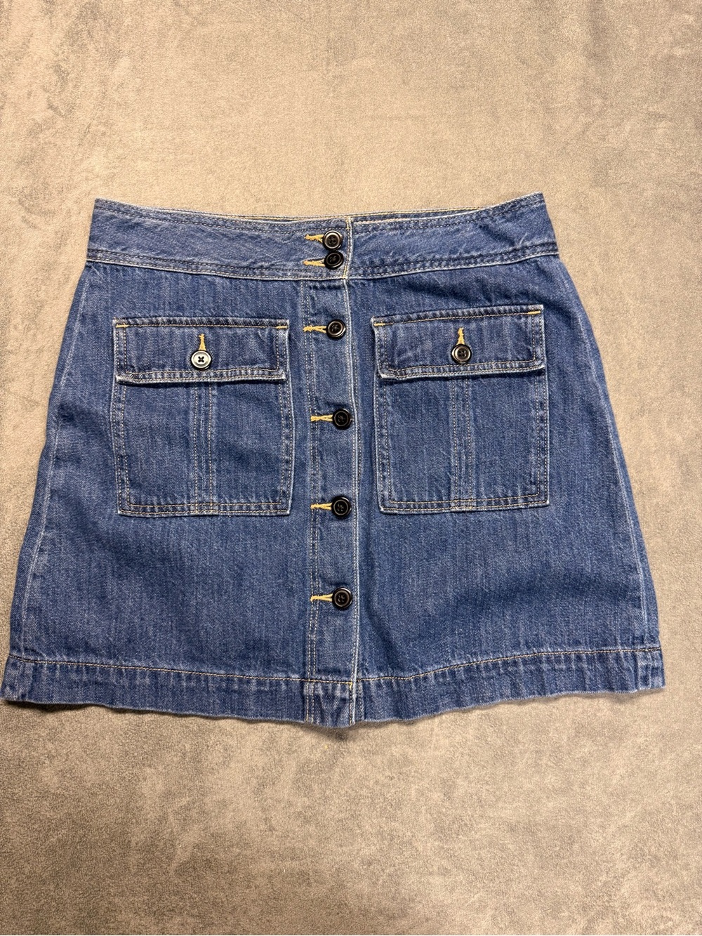 Button-Front Denim A-Line Skirt in Medium Blue